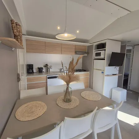 L'azura Mobil 6 Personnes Piscines & 5 Etoiles Les Dunes * Torreilles