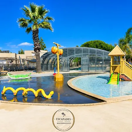 Camping L'azura Mobil à 150m De La Parc Aquatique 5 étoiles *
